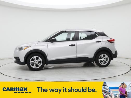 2019 Nissan Kicks S