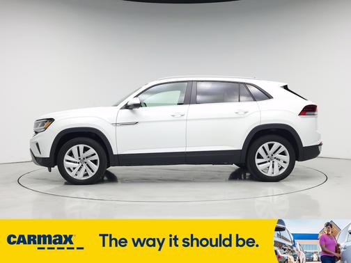 2022 Volkswagen Atlas Cross Sport SE w/Tech