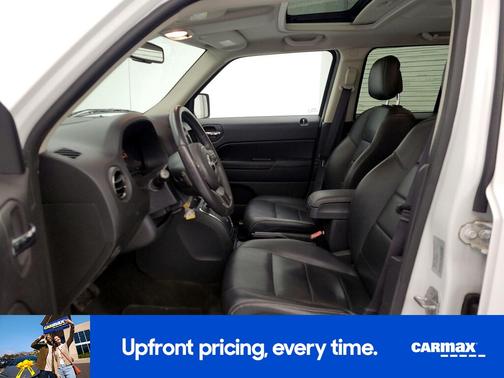 White 2017 Jeep Patriot Latitude