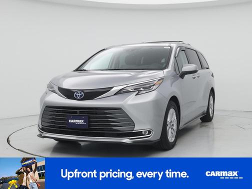 2021 Toyota Sienna Platinum