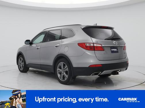 2016 Hyundai SANTA FE SE