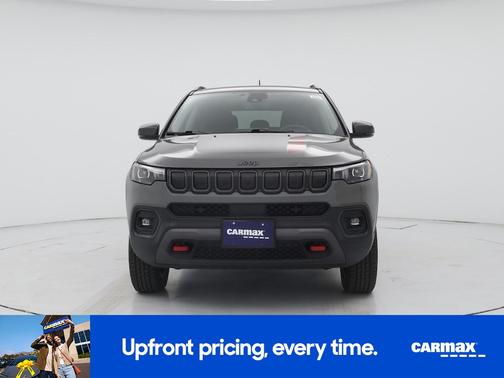 Gray 2022 Jeep Compass Trailhawk