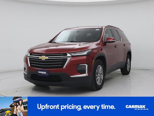Red 2023 Chevrolet Traverse LT Cloth