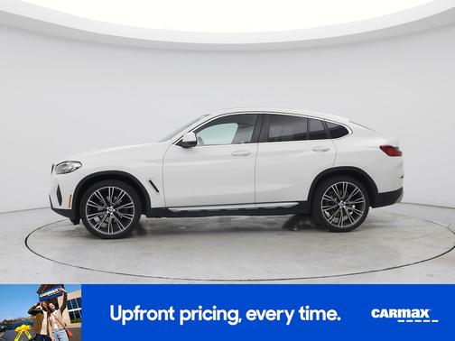 White 2022 BMW X4 XDrive30i