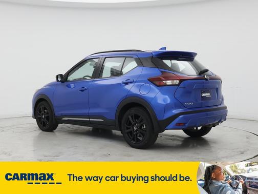 2021 Nissan Kicks SR
