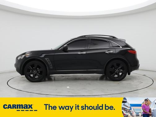 2017 INFINITI QX70