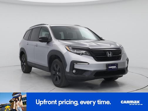 Silver 2022 Honda Pilot Trailsport