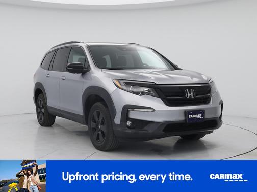 Silver 2022 Honda Pilot Trailsport