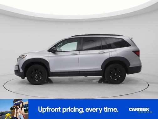Silver 2022 Honda Pilot Trailsport