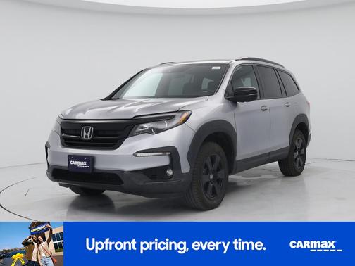 Silver 2022 Honda Pilot Trailsport