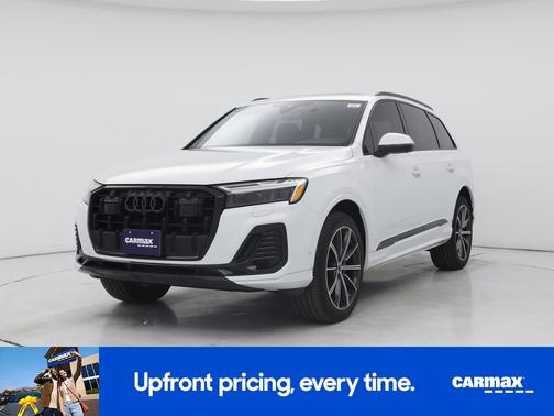 White 2025 Audi Q7 Premium Plus