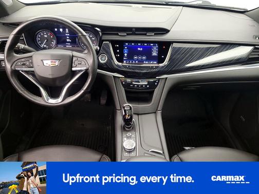 2023 Cadillac XT6 Premium Luxury