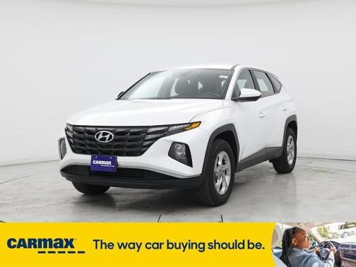 2022 Hyundai TUCSON SE