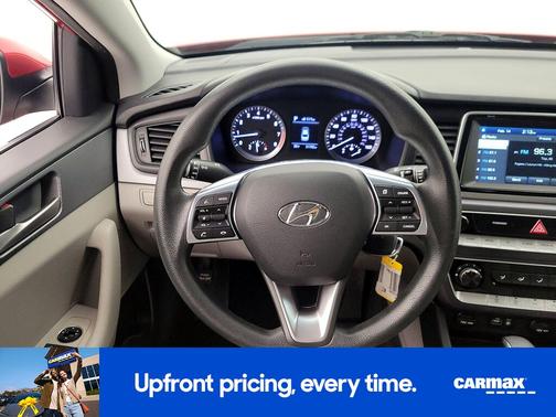 2018 Hyundai SONATA SE