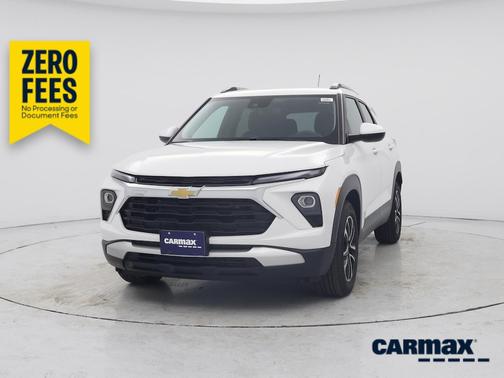 White 2025 Chevrolet Trailblazer LT
