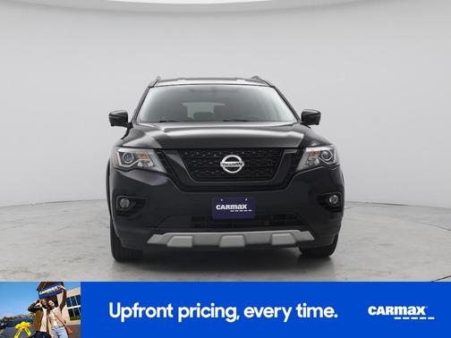 Black 2019 Nissan Pathfinder SL