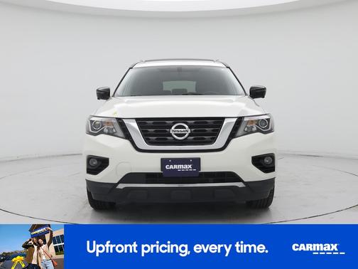 2017 Nissan Pathfinder Platinum