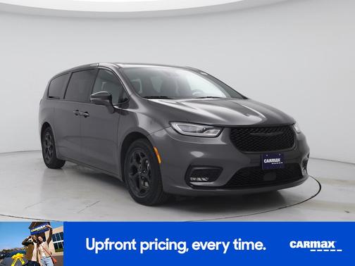 Gray 2022 Chrysler Pacifica Hybrid Limited