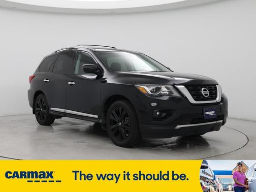 2017 Nissan Pathfinder Platinum