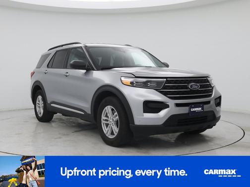 Silver 2023 Ford Explorer XLT