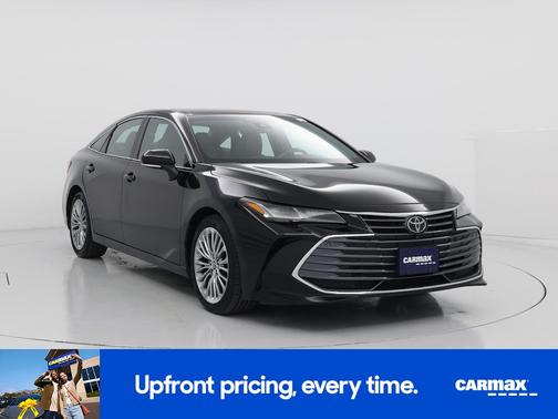 Black 2022 Toyota Avalon Limited