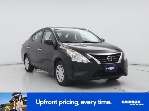2016 Nissan Versa SV