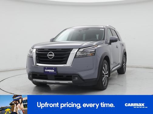 2022 Nissan Pathfinder Platinum