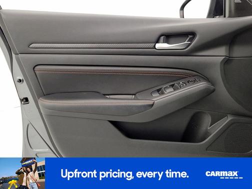 2022 Nissan Altima SR