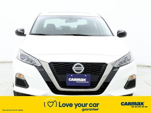 Photo 5 of 26 of 2019 Nissan Altima 2.5 SR