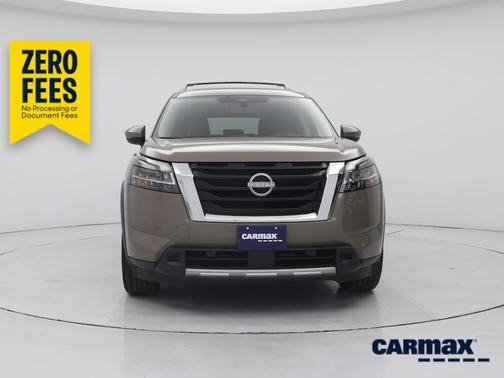 Tan 2024 Nissan Pathfinder Platinum