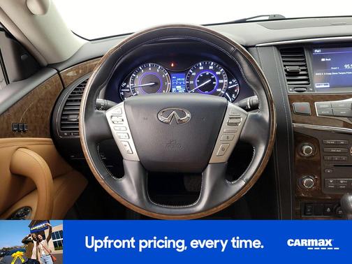 2017 INFINITI QX80 Signature