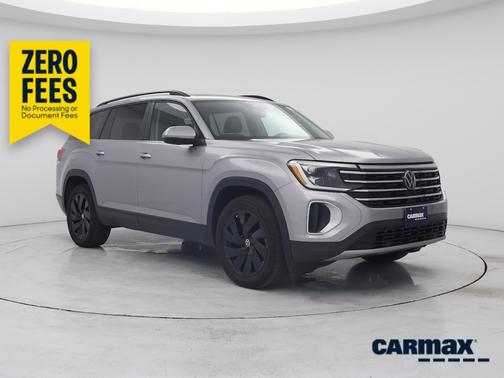 Silver 2024 Volkswagen Atlas SE w/Tech