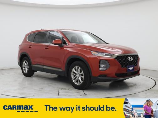 2019 Hyundai SANTA FE SE