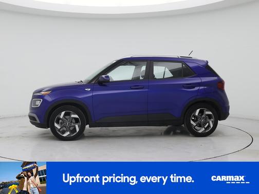 2024 Hyundai VENUE SEL