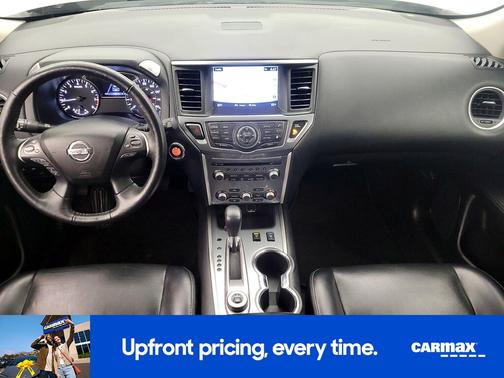 2020 Nissan Pathfinder SL