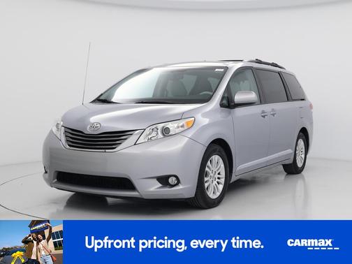 Silver 2014 Toyota Sienna Limited