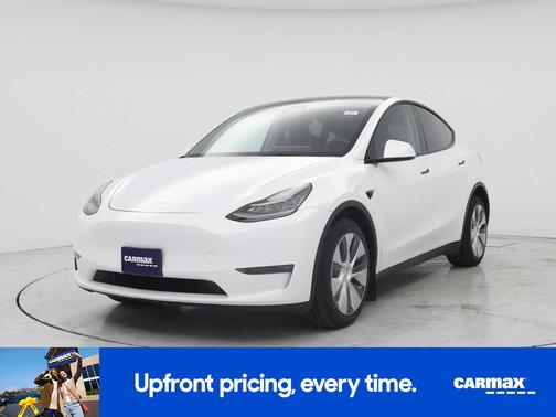 White 2023 Tesla Model Y Long Range