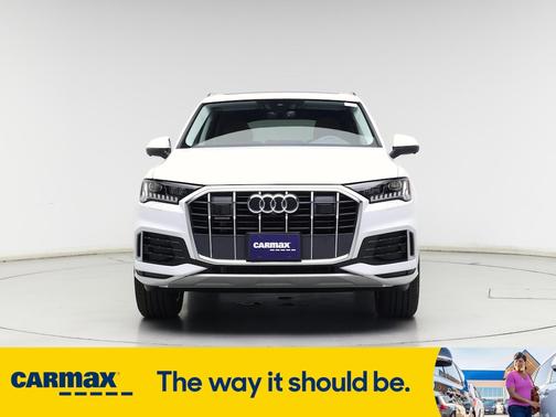2023 Audi Q7 Premium Plus