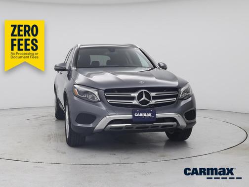 Gray 2018 Mercedes-Benz GLC 300