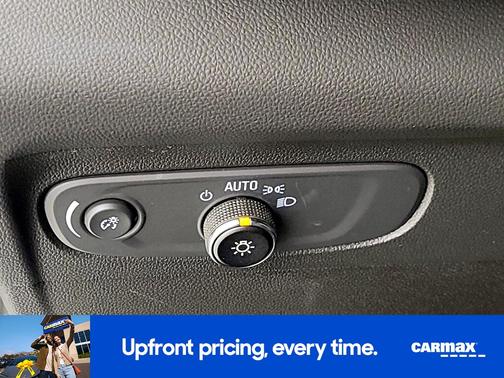 White 2022 Buick Envision Preferred