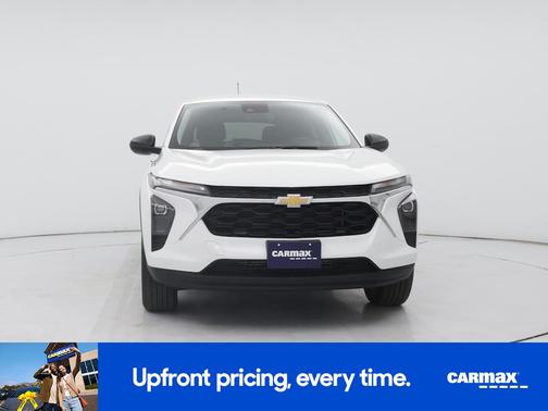 White 2025 Chevrolet Trax LS