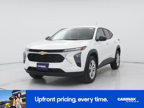 White 2025 Chevrolet Trax LS