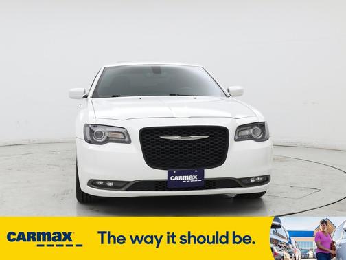 2016 Chrysler 300 S Alloy Edition