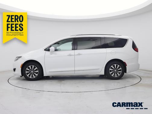White 2020 Chrysler Pacifica Touring L-Plus