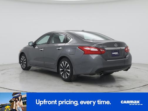 2017 Nissan Altima SV