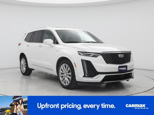 White 2022 Cadillac XT6 Premium Luxury