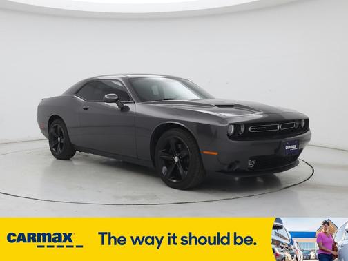 2015 Dodge Challenger SXT