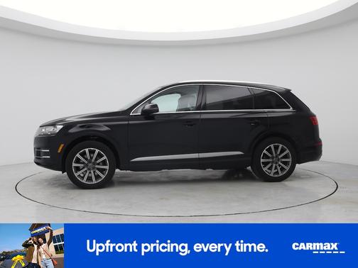 Black 2018 Audi Q7 Premium Plus