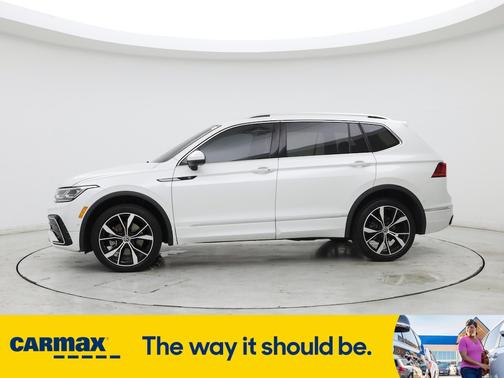 2023 Volkswagen Tiguan SEL R-Line