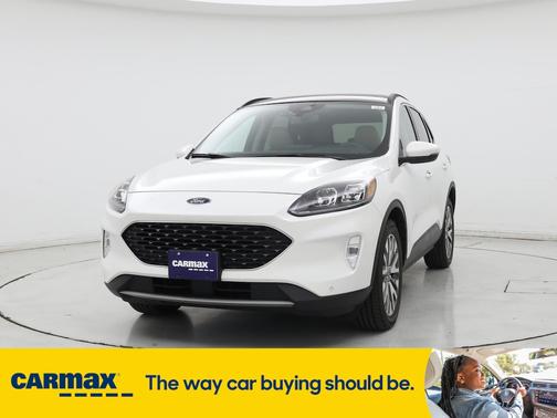 2020 Ford Escape Titanium